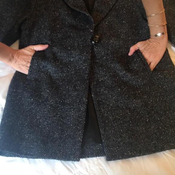 Cabi 3/4 length sleeve coat - Picture 3 of 4
